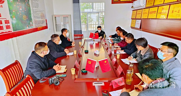 校領(lǐng)導(dǎo)赴宿松縣調(diào)研鄉(xiāng)村振興工作_副本.jpg